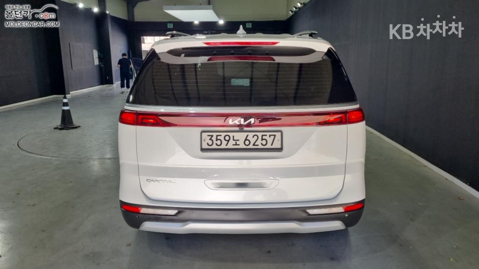 Kia Carnival PRESTIGE — фото 4