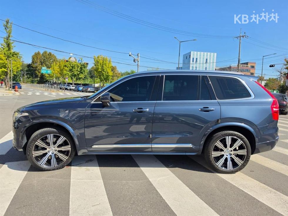 Volvo XC90 Ultimate Bright — фото 3