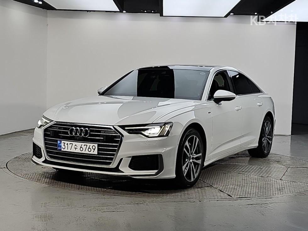 Audi A6 Premium — фото 1