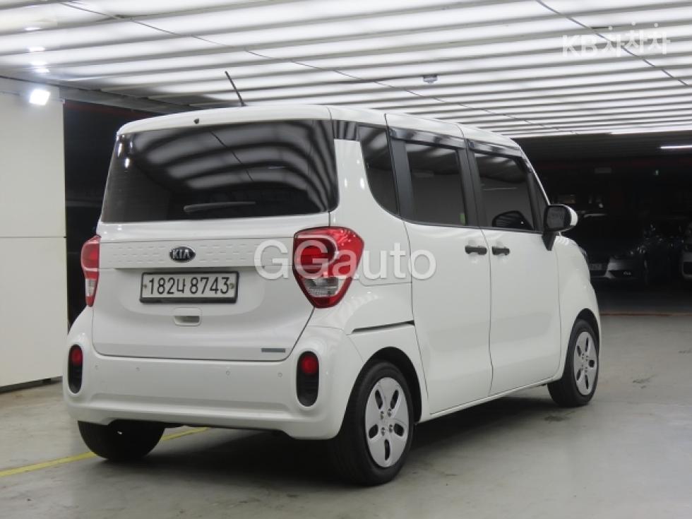 Kia BASE MODEL — фото 4