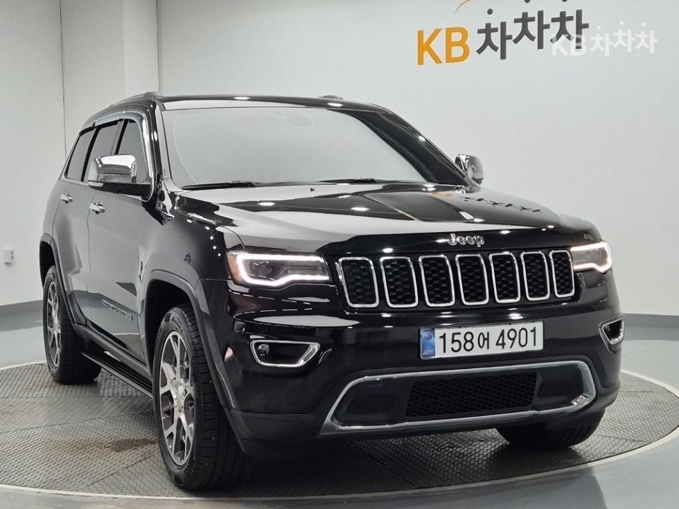Jeep Cherokee WK — фото 4