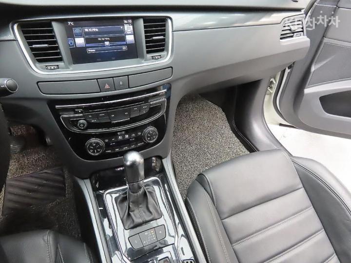 Peugeot 508 1.6 BlueHDi Allure 8