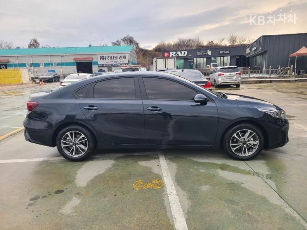2022 - kia k3