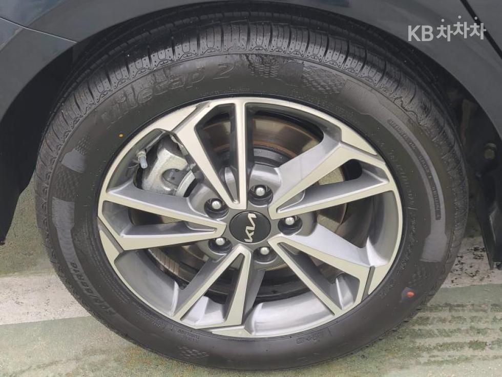 2022 - kia k3