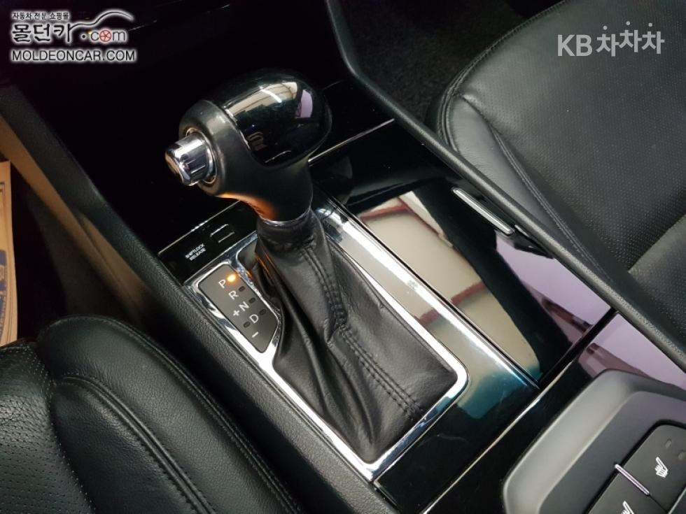2011 - kia k7