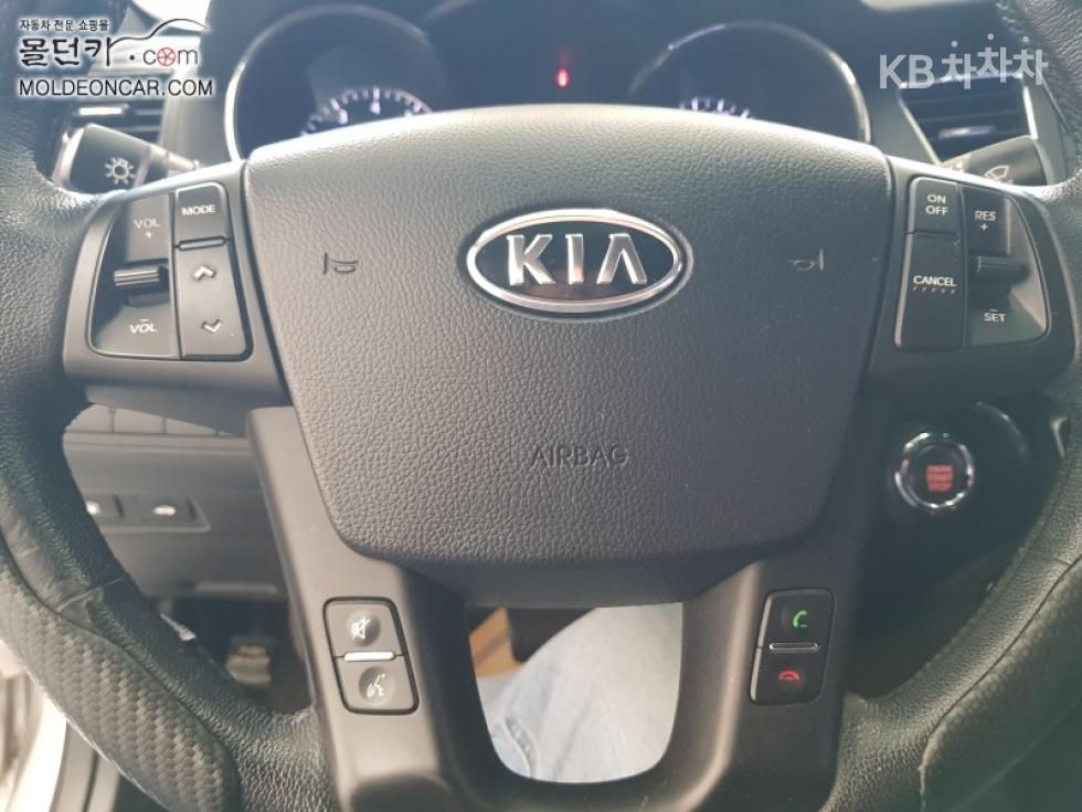 2011 - kia k7