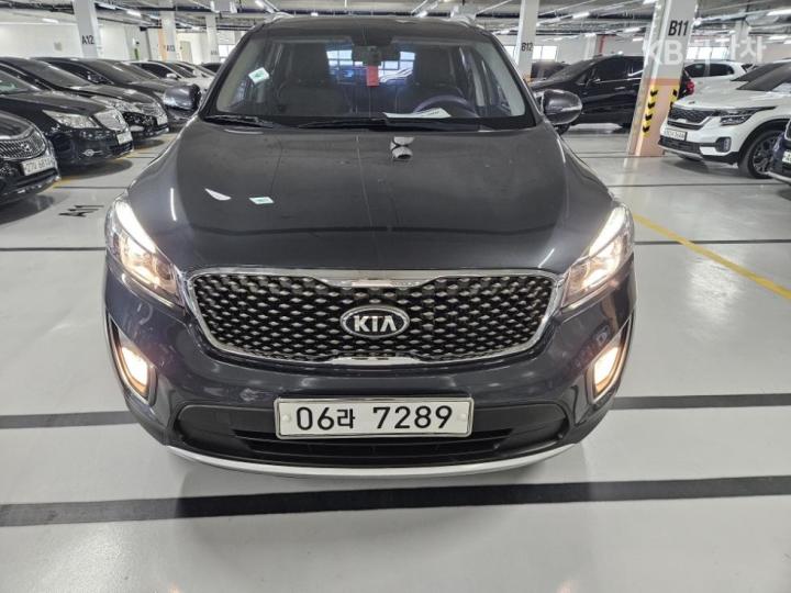 Kia Sorento Diesel 2.0 2WD Prestige 3