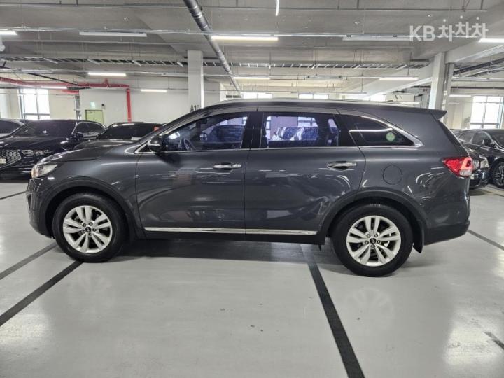 Kia Sorento Diesel 2.0 2WD Prestige 6