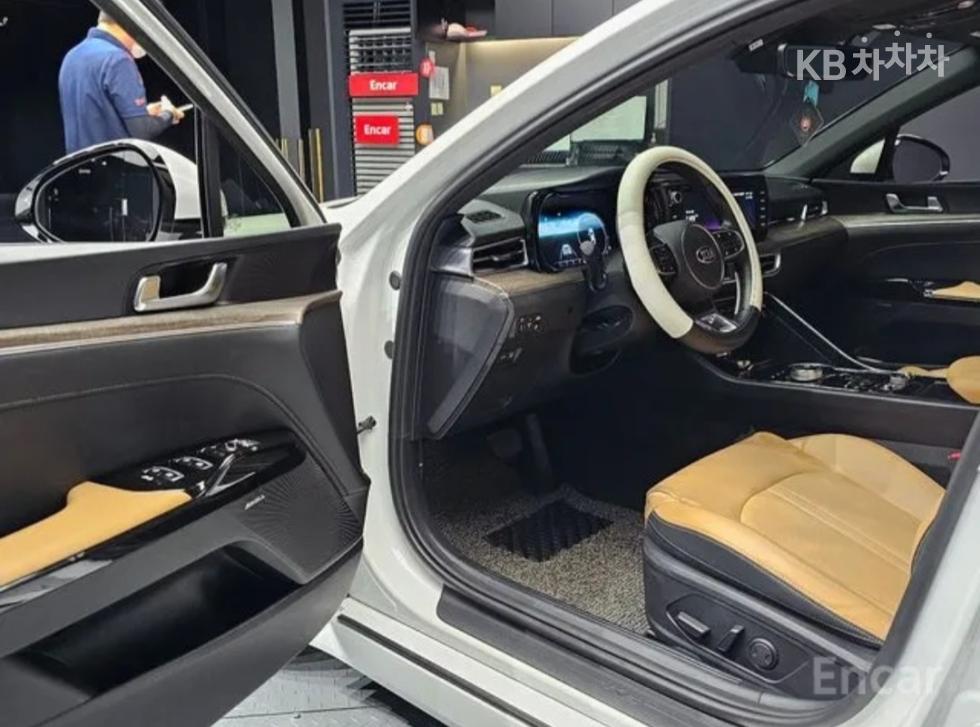2021 - kia k5