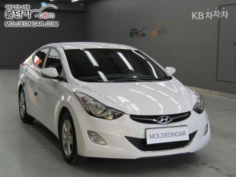 Hyundai Avante — miniaturë 2