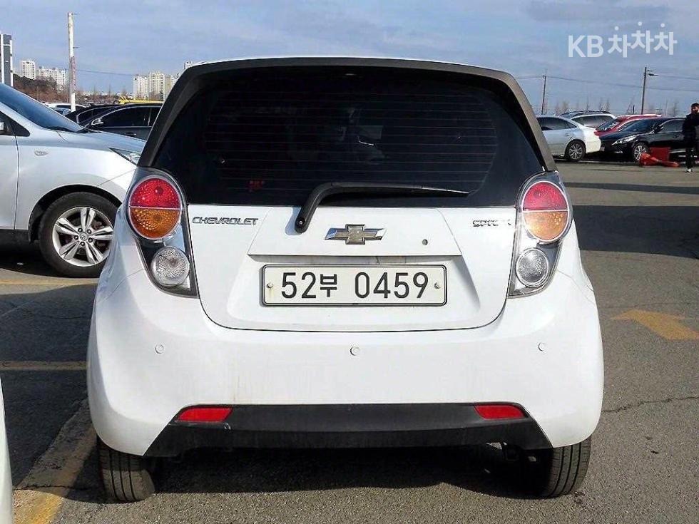 Chevrolet Spark — miniaturë 4