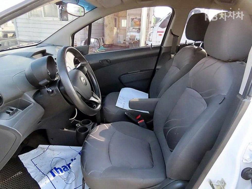 Chevrolet Spark — miniaturë 5