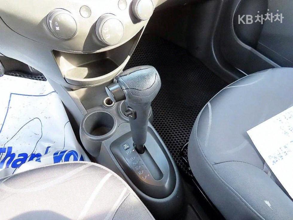 Chevrolet Spark — miniaturë 11