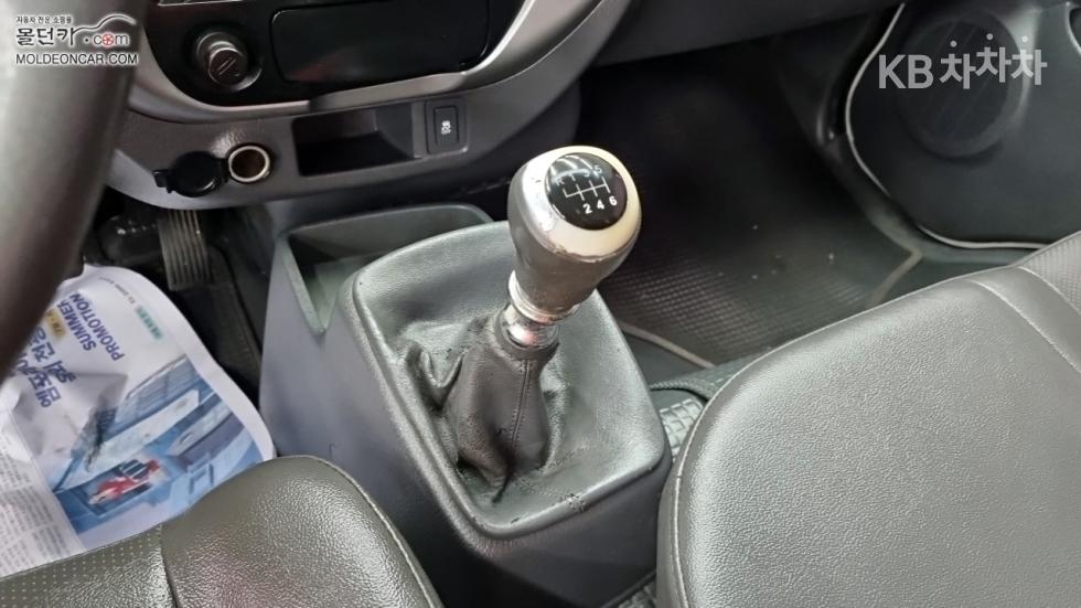 2015 - kia bongo iii