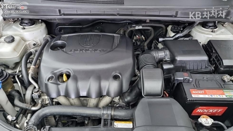 Kia Carens — miniaturë 6