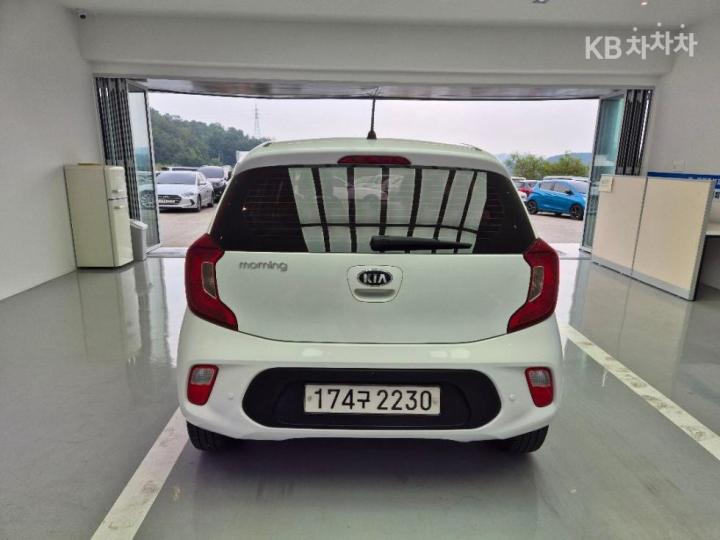 Kia Morning JA LPi Deluxe 4