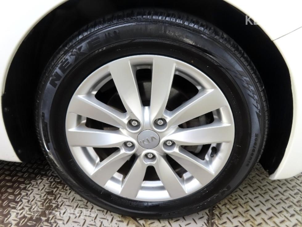2014 - kia k3