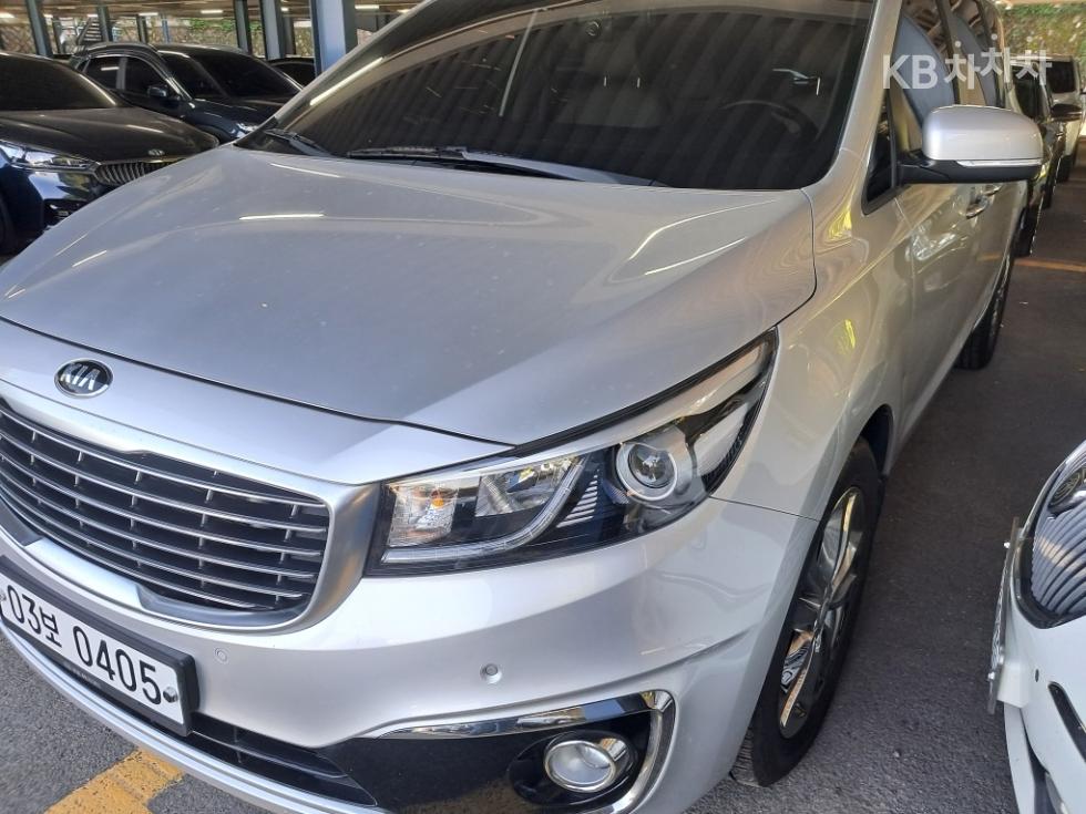 2016 - kia carnival
