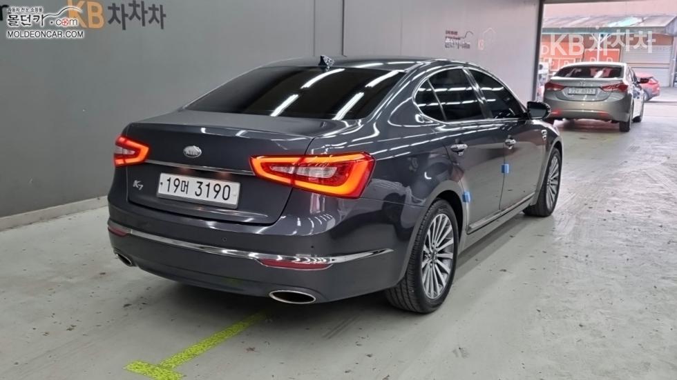 2013 - kia k7