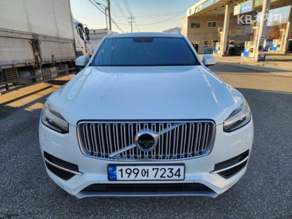 فولفو XC90