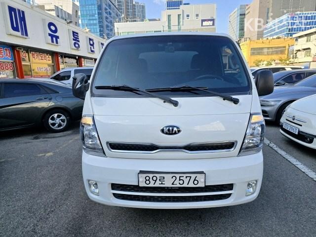 2021 - kia bongo iii