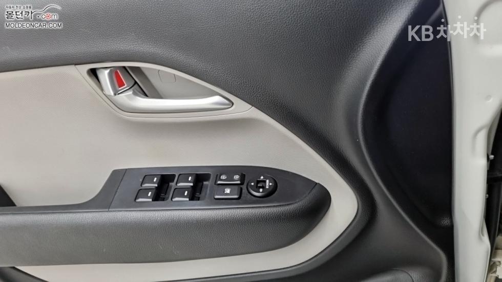 2013 - kia ray