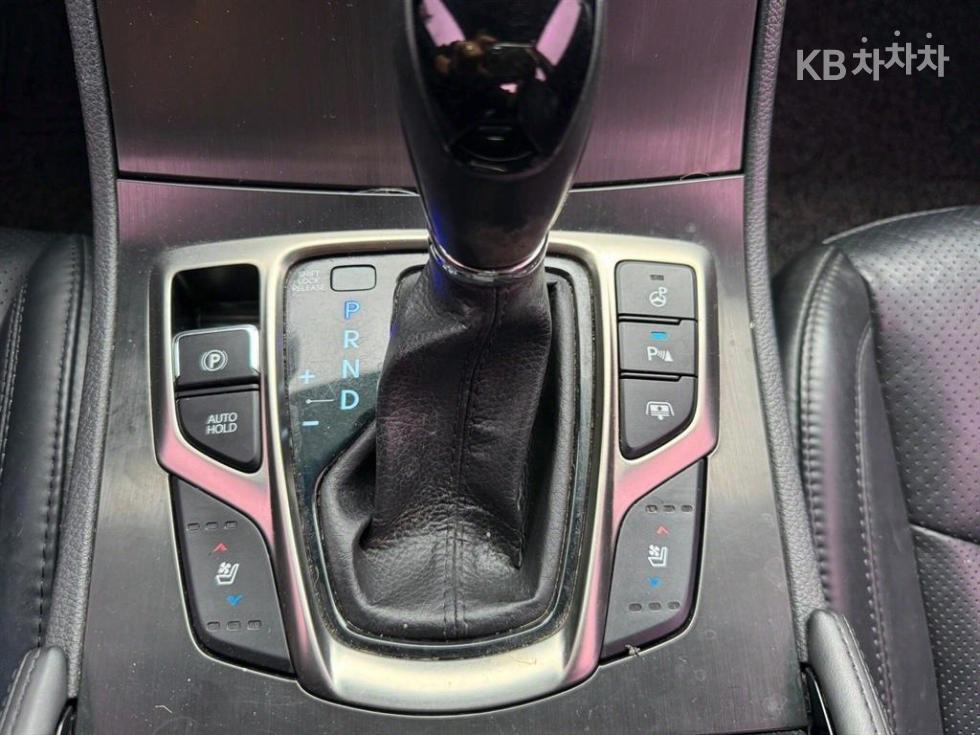 Hyundai Grandeur — miniaturë 12