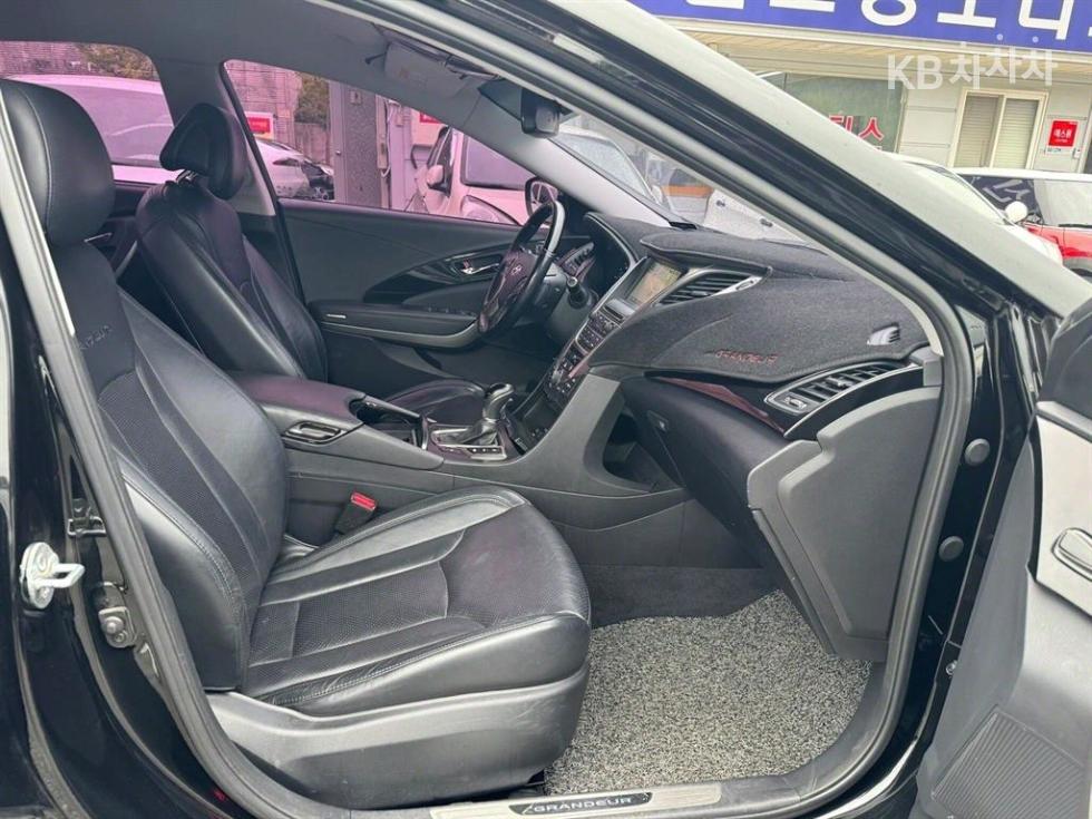 Hyundai Grandeur — miniaturë 17