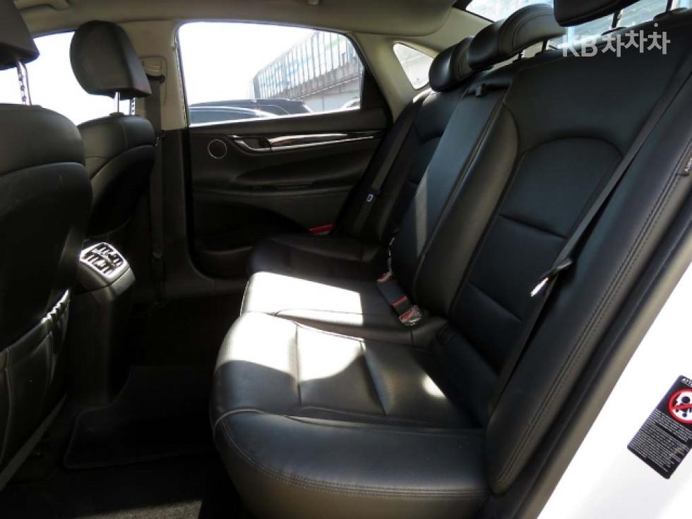 Hyundai Grandeur — miniaturë 6