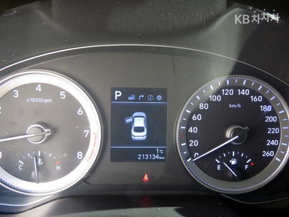 Hyundai Grandeur — miniaturë 7