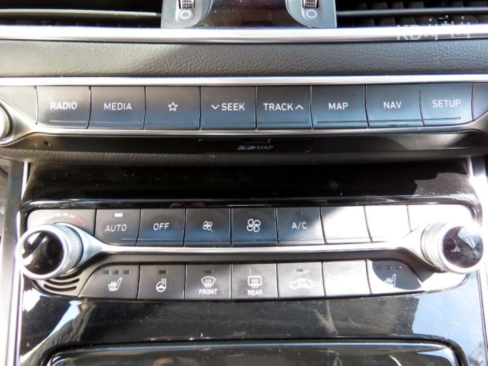 Hyundai Grandeur — miniaturë 11