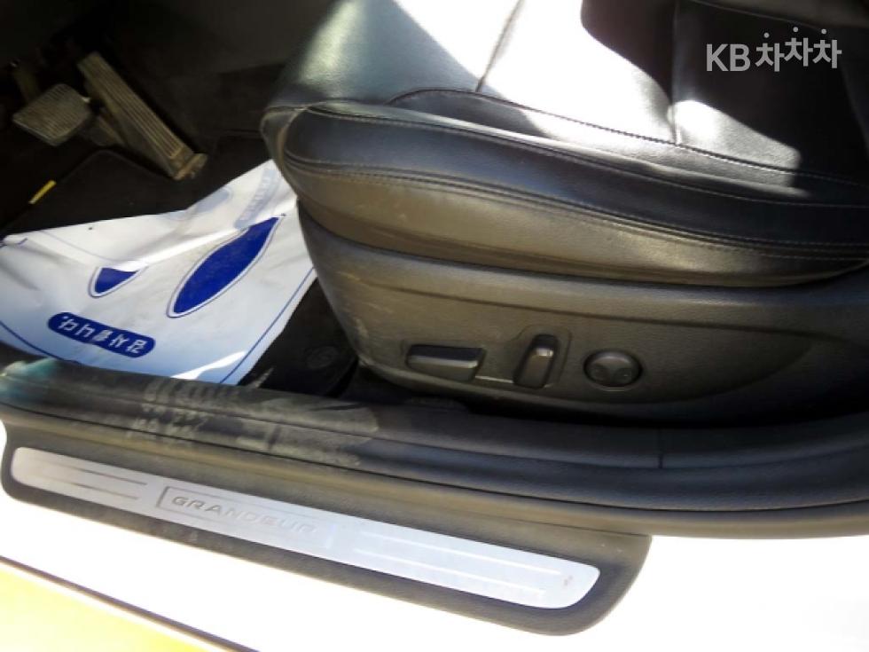 Hyundai Grandeur — miniaturë 13