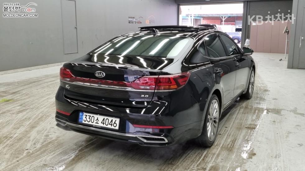 2020 - kia k7