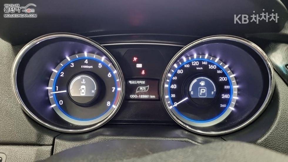 Hyundai Sonata — miniaturë 7