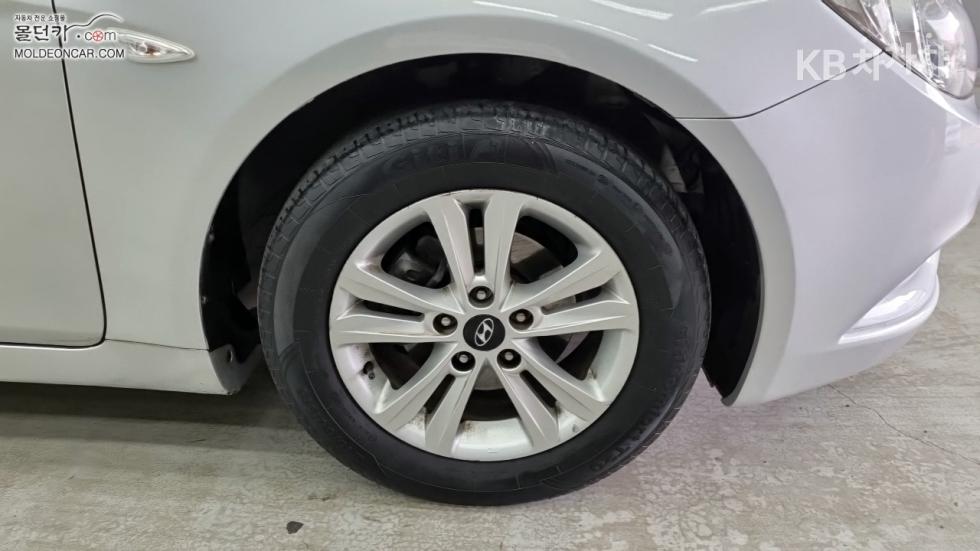 Hyundai Sonata — miniaturë 8