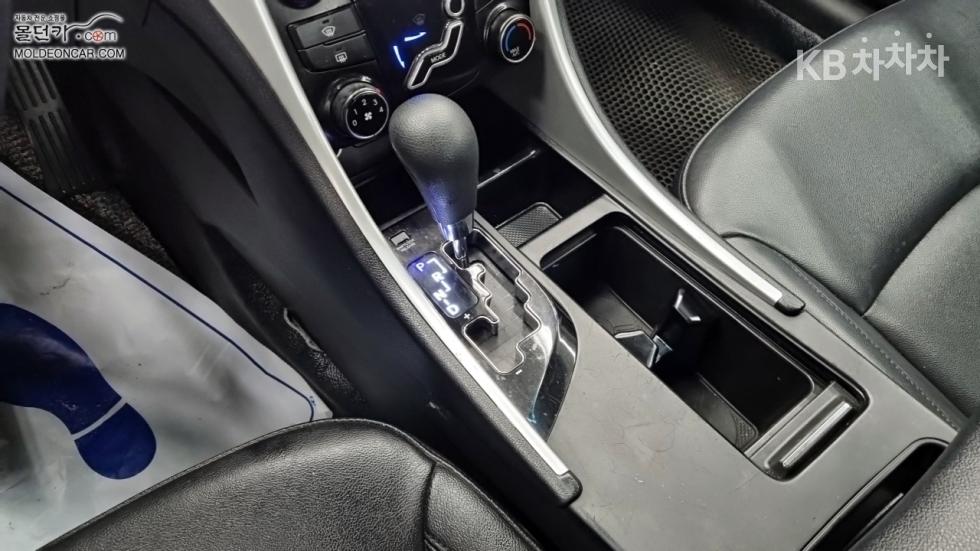 Hyundai Sonata — miniaturë 14