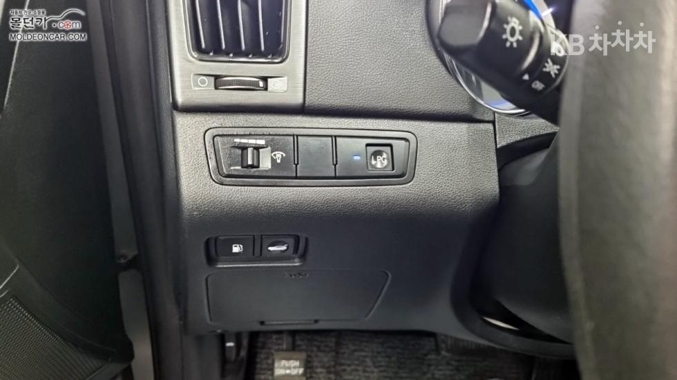 Hyundai Sonata — miniaturë 15