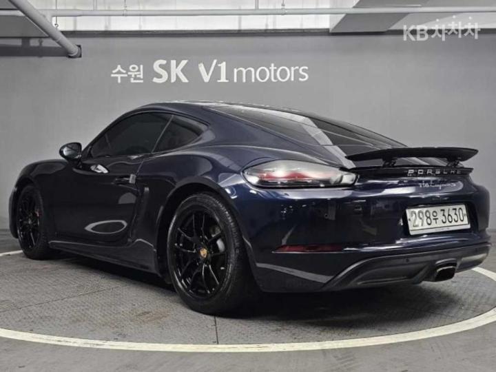 Porsche Cayman 718 2.0 5
