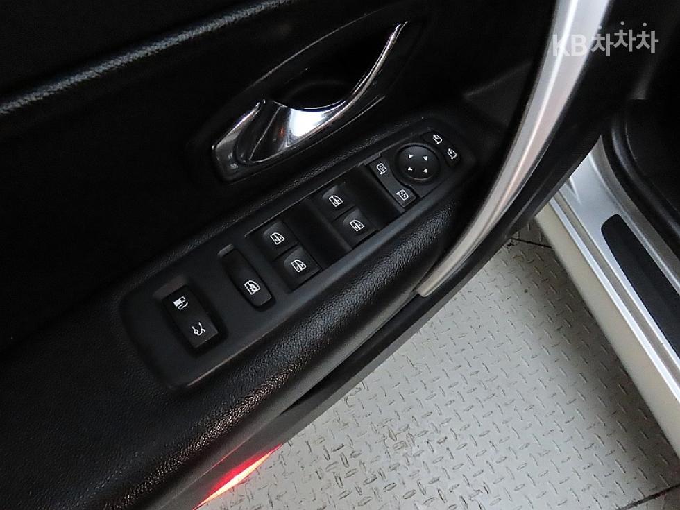 Renault Samsung SM5 — miniaturë 13