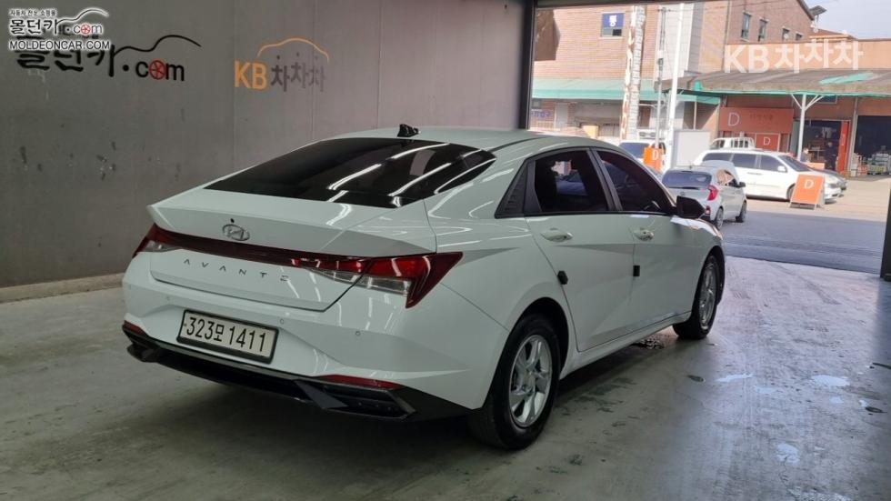 Hyundai Avante — miniaturë 2