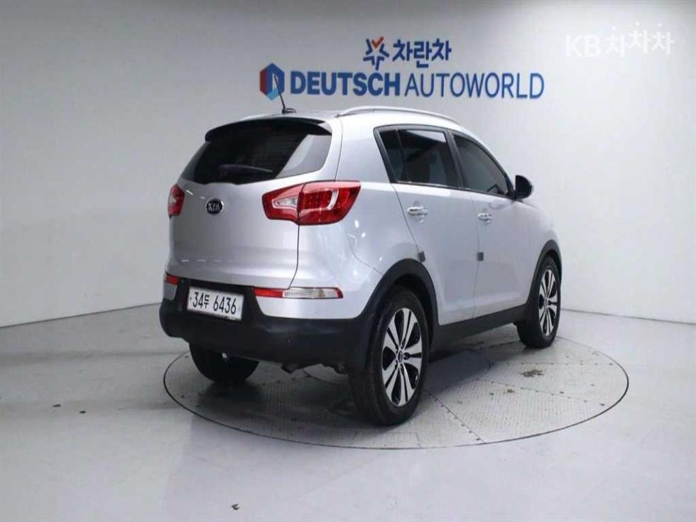 2012 - kia sportage
