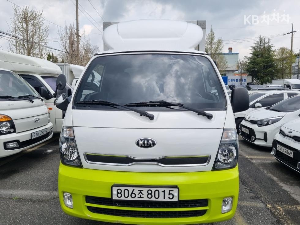2016 - kia bongo iii