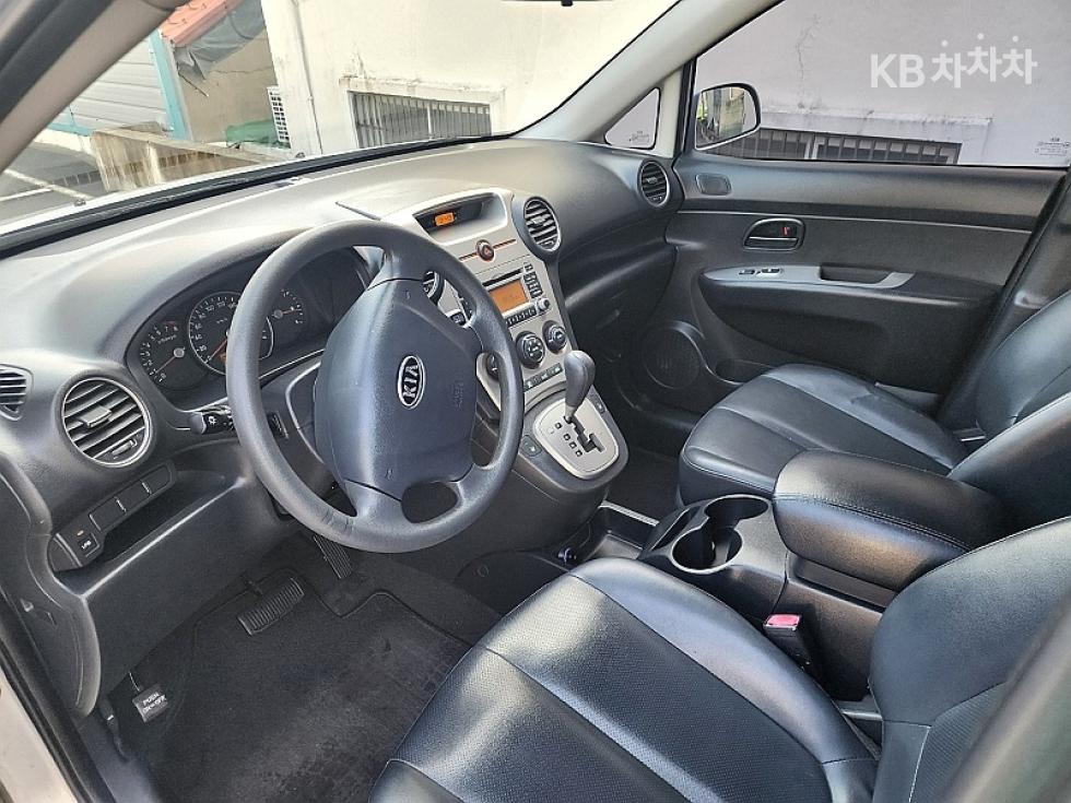 2010 - kia carens