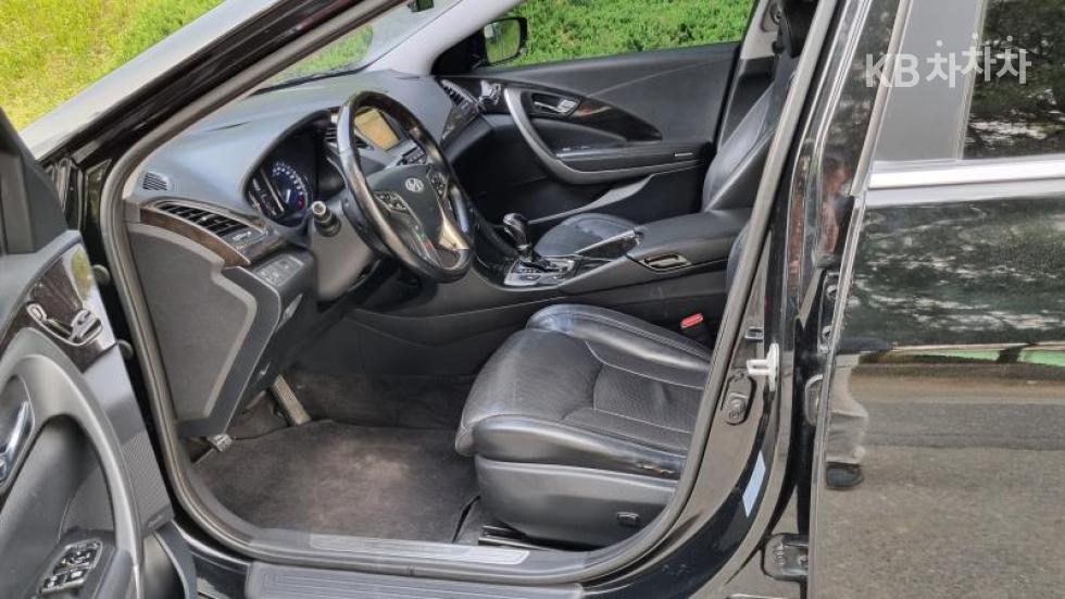 Hyundai Grandeur — miniaturë 13