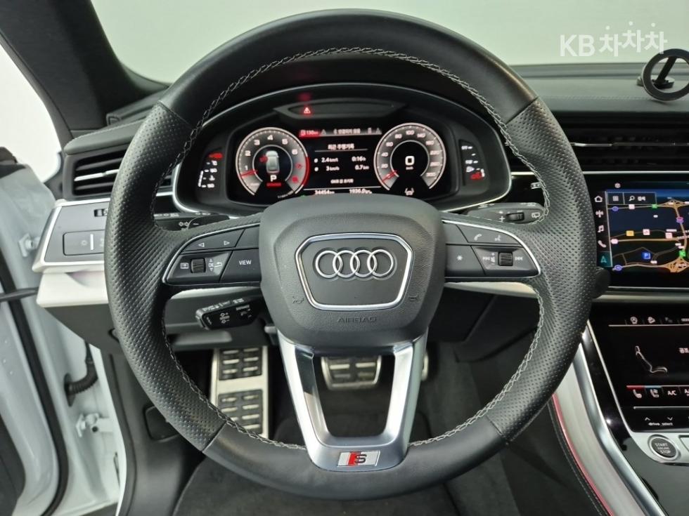 Audi Q8 — miniaturë 9