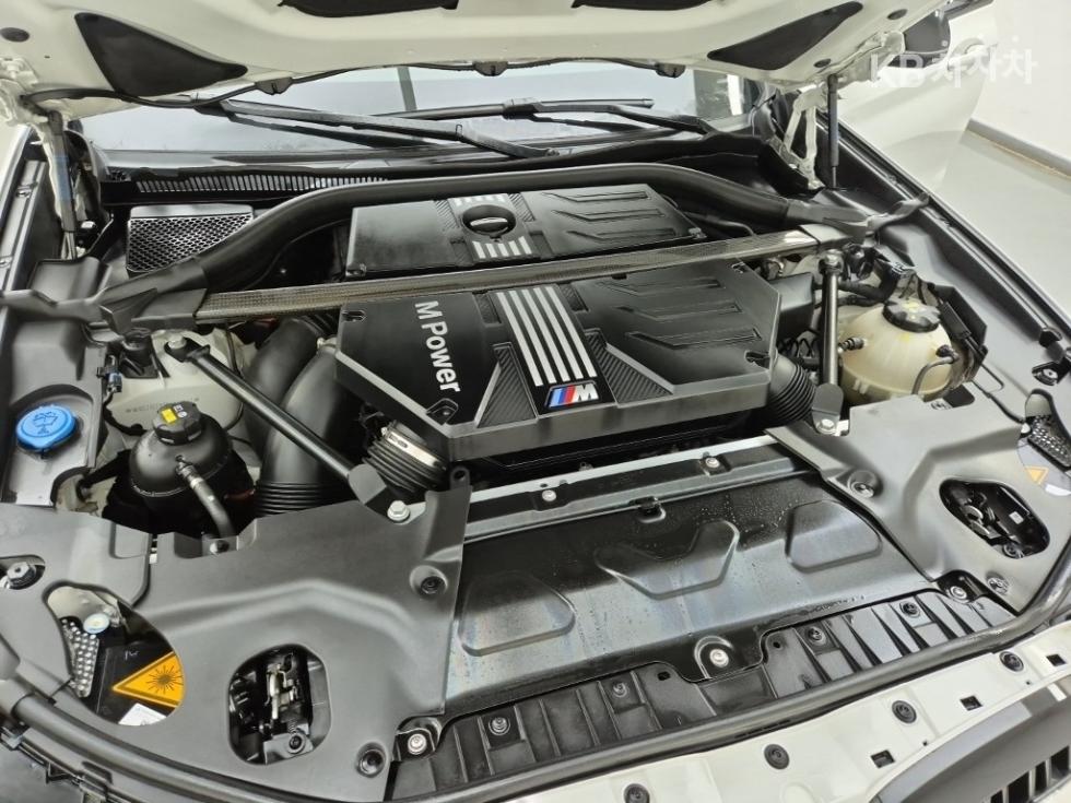 BMW 1M — miniaturë 6