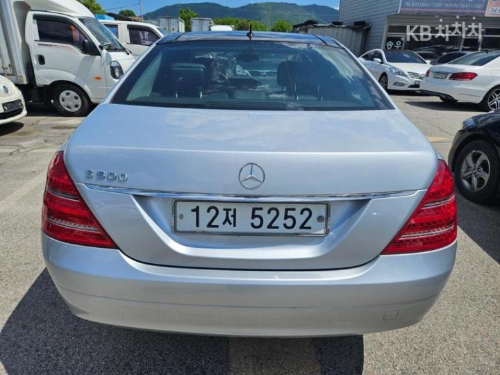Mercedes-Benz S-Class New S350L W221 5