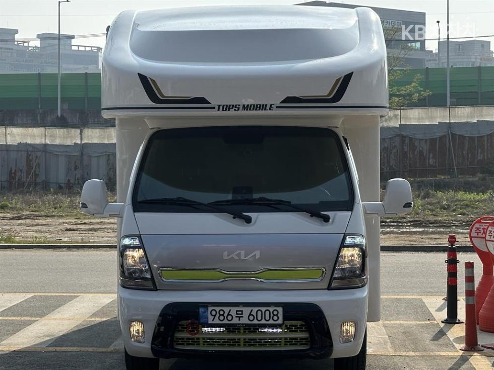 2022 - kia bongo iii