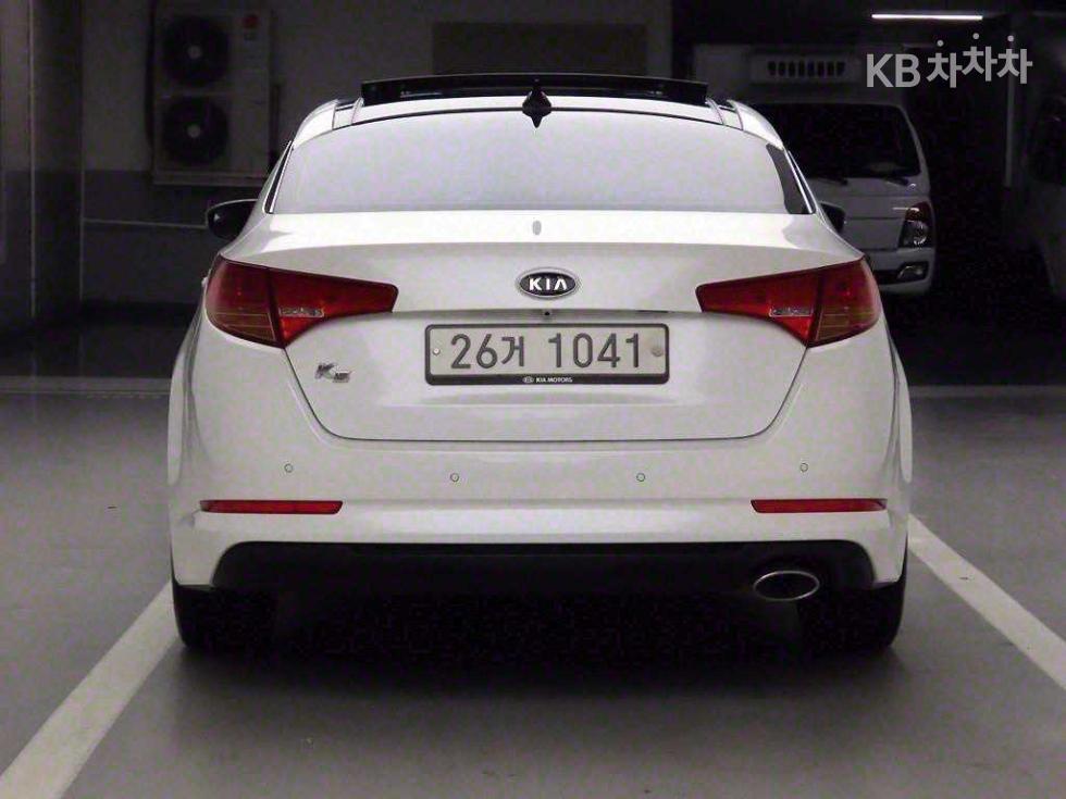 2011 - kia k5