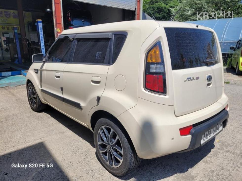 2010 - kia soul